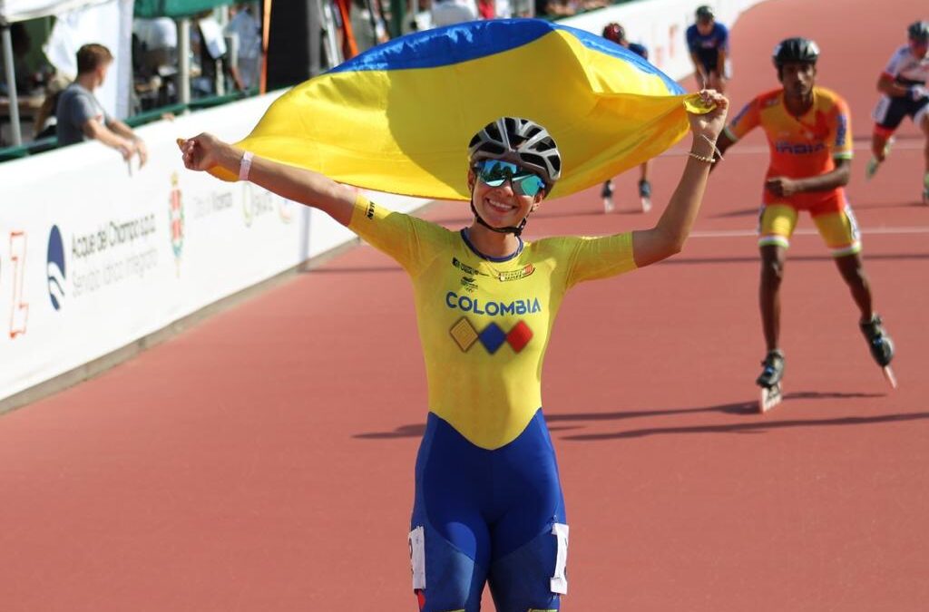 COLOMBIA INICIA VESTIDA DE ORO